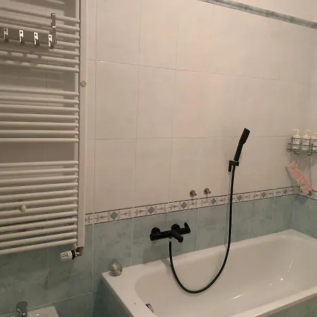 Grazioso A Osteria Nuova Appartement